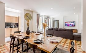 180 Suite Eden, Luxury Apt At Sacre Coeur
